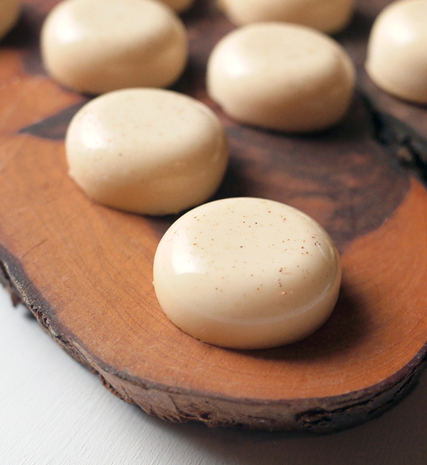 Make It: Eggnog Jello Shots // stirandstrain.com