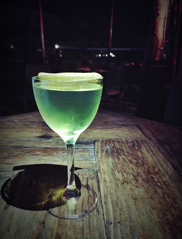Monday Booze News: Stop bruising your mint leaves // stirandstrain.com