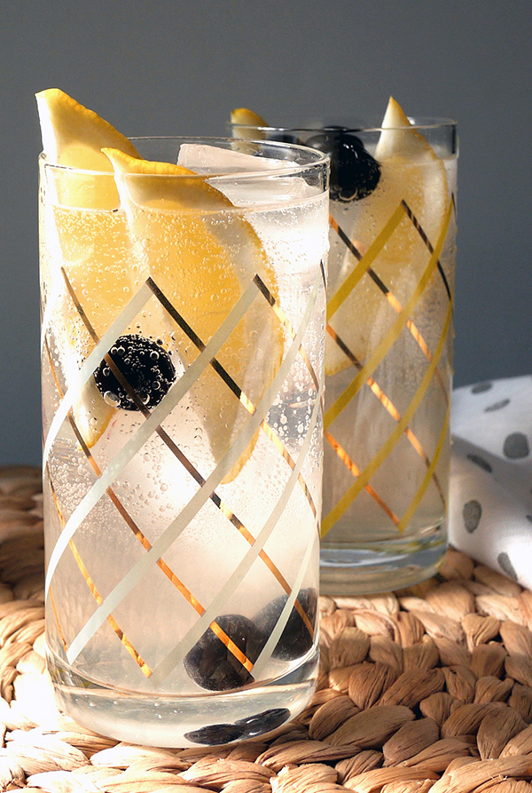Black Cherry + Green Tea Cocktails with White Claw // stirandstrain.com