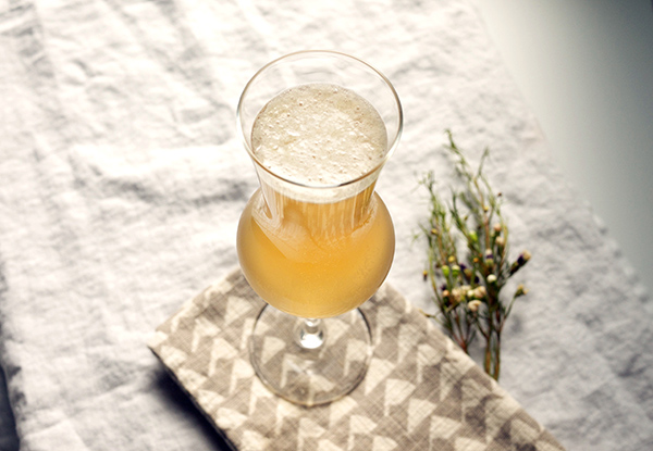 The Ivan Splash Cocktail: Stir and Strain shoots Dinner Party Download // stirandstrain.com